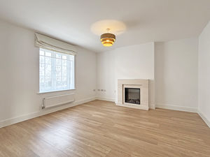 Photo 21- click for photo gallery